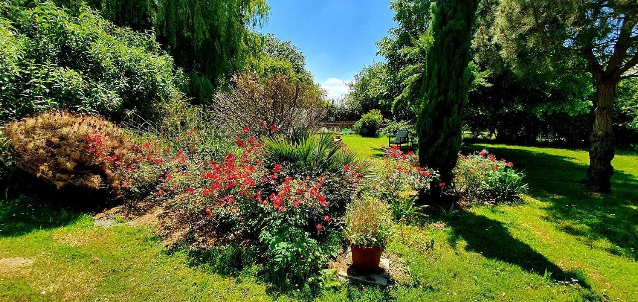 La Vallee Du Launay Taden ภายนอก รูปภาพ