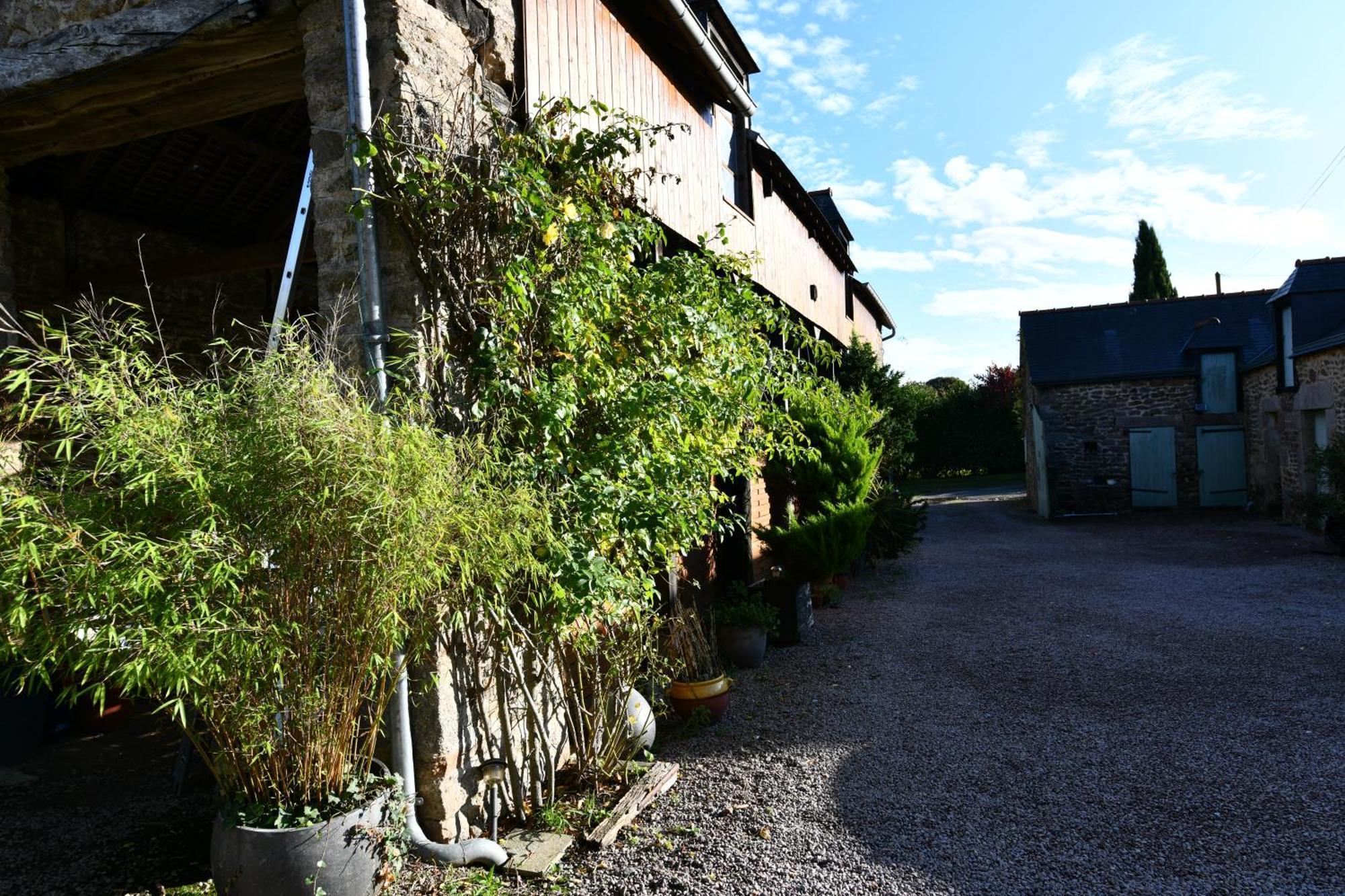 La Vallee Du Launay Taden ภายนอก รูปภาพ